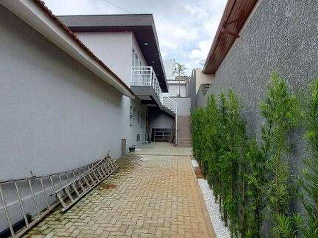 #CEN-012 - Casa para Venda em Cotia - SP