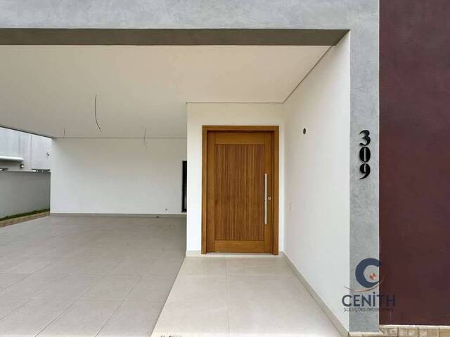 #CEN189 - Casa em condomínio para Venda em Carapicuíba - SP