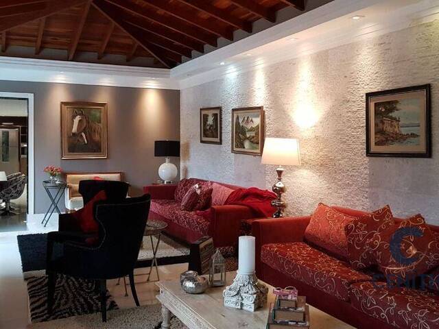 Casa para Venda em Carapicuíba - 5