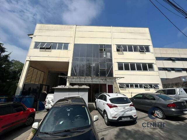Venda em Vila Jovina - Cotia