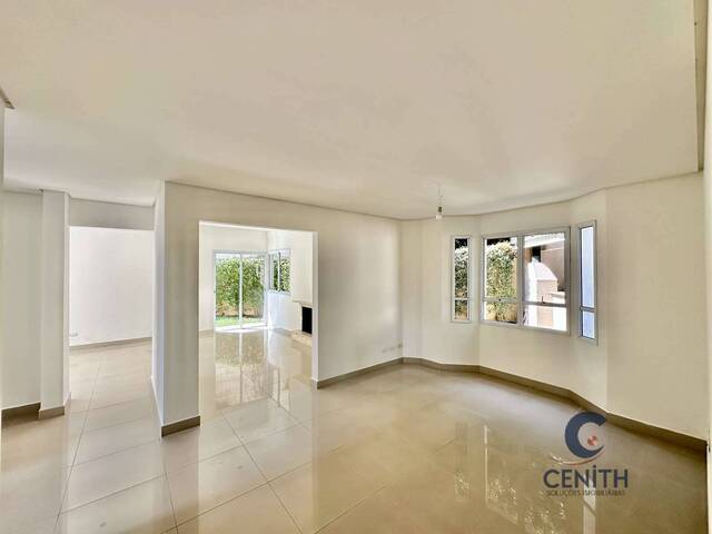 Venda em Chácara Santa Lúcia - Carapicuíba