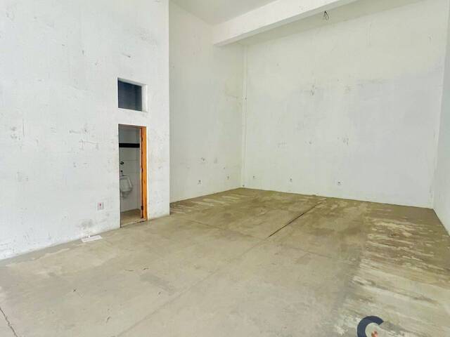 Salão Comercial para Locação em Cotia - 4