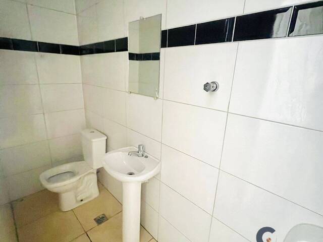 Salão Comercial para Locação em Cotia - 5