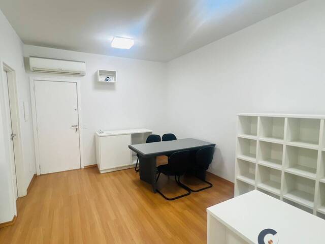 Sala para Venda em Cotia - 5