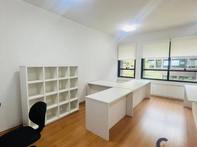 Venda em Jardim Lambreta - Cotia