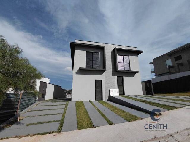 Venda em Jardim Semiramis - Cotia