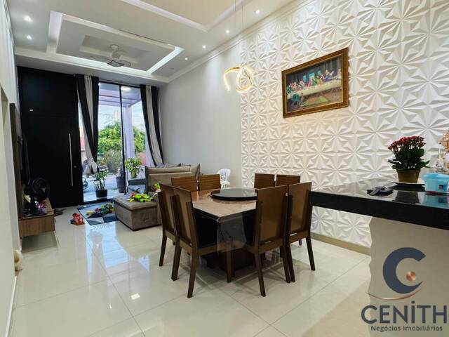 #CEN761 - Casa Térrea para Venda em Sorocaba - SP - 1