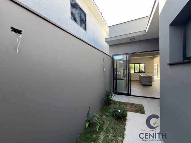 #CEN763 - Casa Térrea para Venda em Sorocaba - SP - 2