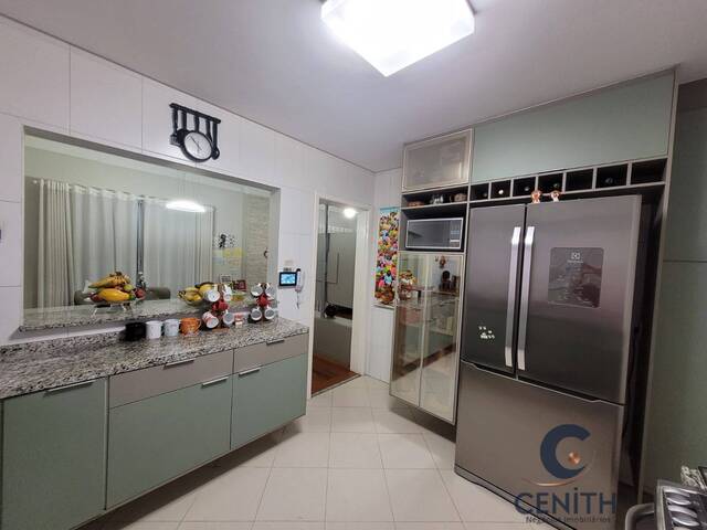 Venda em Jardim Maria Tereza - Cotia