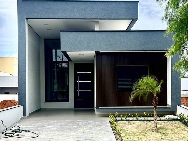 #CEN766 - Casa Térrea para Venda em Sorocaba - SP