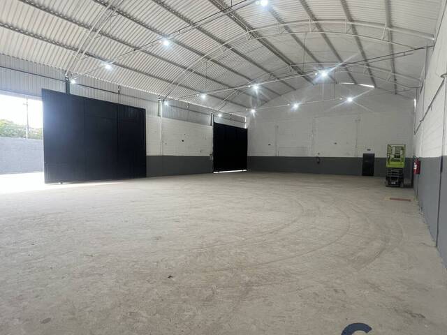 #CEN44 - Galpão para Locação em Cotia - SP - 3