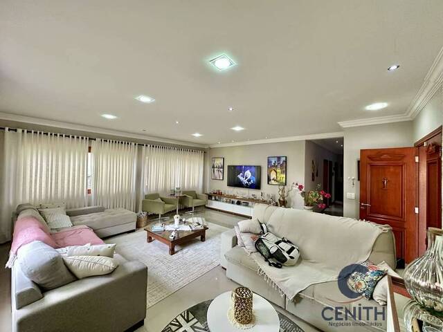 Casa Térrea para Venda em Cotia - 4