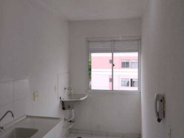 #CEN904 - Apartamento para Venda em Cotia - SP