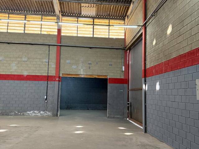 #CEN908 - Galpão para Locação em Cotia - SP