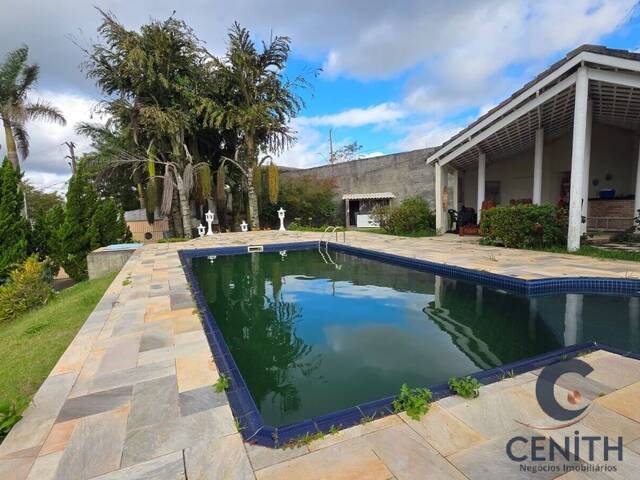 Venda em Jardim Pioneiro - Cotia