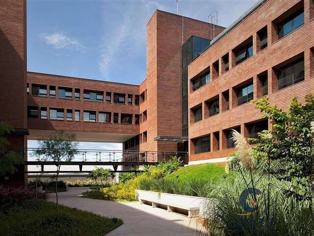 Locação em Jardim Lambreta - Cotia