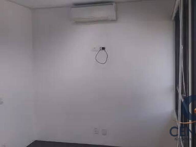 Sala Comercial para Locação em Cotia - 5
