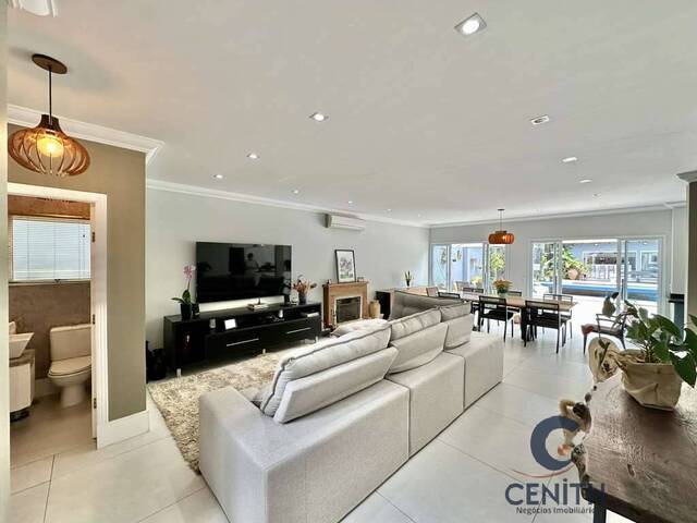 #CEN982 - Casa em condomínio para Venda em Jandira - SP