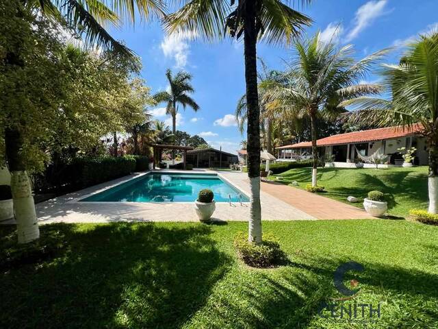 #CEN987 - Casa Térrea para Venda em Carapicuíba - SP