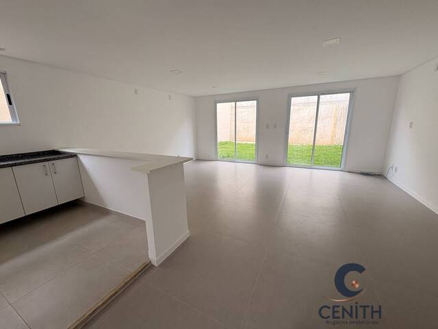 #CEN843 - Casa em condomínio para Venda em Cotia - SP