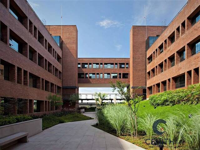 Sala para Locação em Cotia - 4