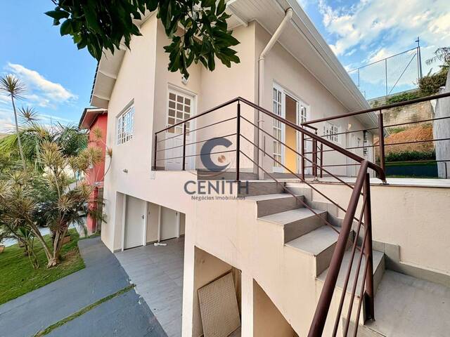 Casa Térrea para Venda em Cotia - 4