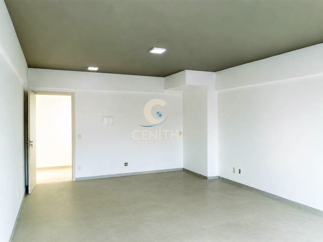 Sala para Venda em Cotia - 4