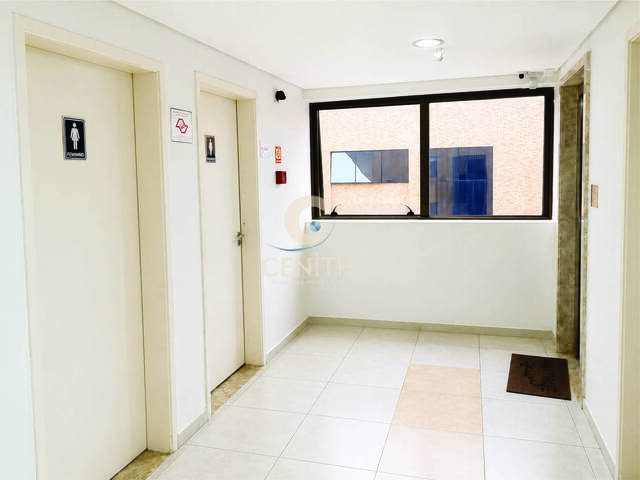 Sala para Venda em Cotia - 3