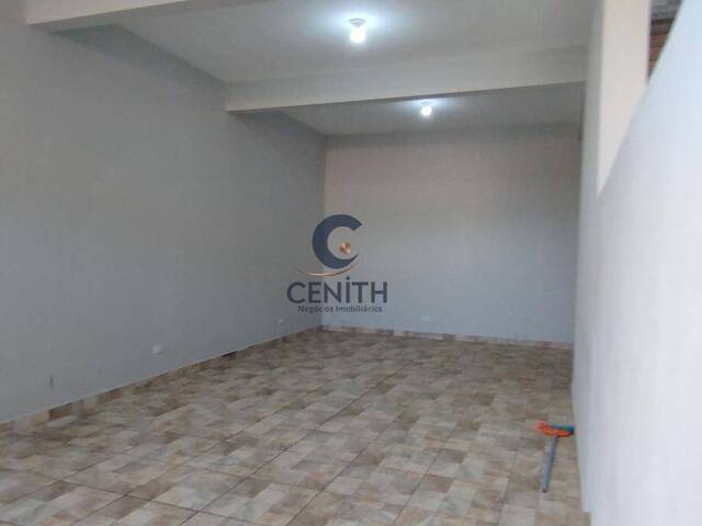 Casa Térrea para Locação em Cotia - 2
