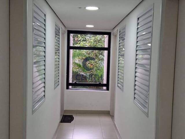 Sala para Venda em Cotia - 4