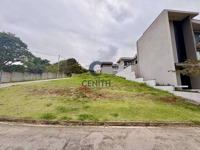 Terreno para Venda em Cotia - 2