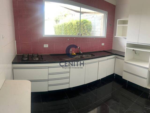 Casa para Locação em Cotia - 5