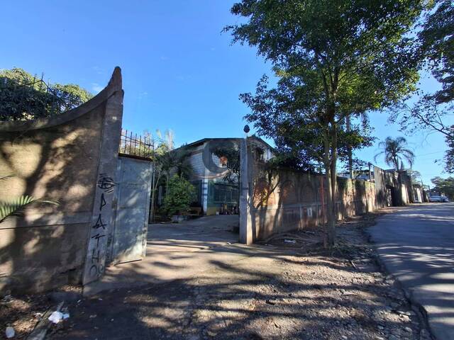 Locação em Granja Viana - Cotia