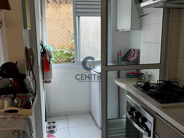 Apartamento para Venda em Carapicuíba - 5