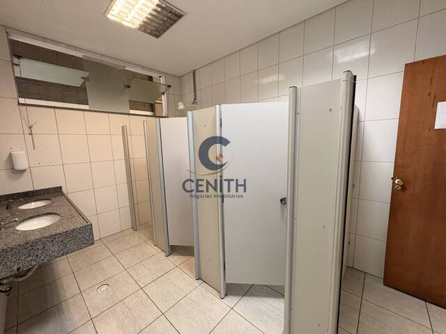 Locação em Granja Viana II - Cotia